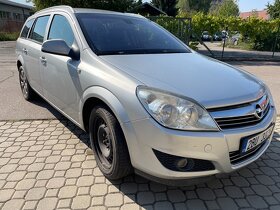 Prodám Opel Astra kombi 1,7 CDTi 81kW, rok 2010 - 3