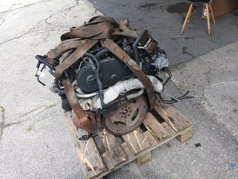 Motor 2.7 V6 TDV6 - 3