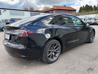 Tesla Model 3 Standard Range - 3