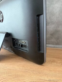 HP ProOne 400 G1 AiO (Celeron / 4GB / 256GB) - 3