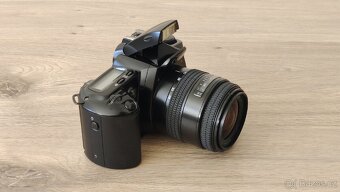 CANON EOS 3000 - 3