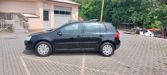 Volkswagen Golf 5 benzin 1,4 - 3