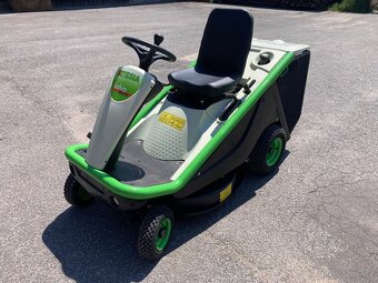 Zahradní traktor,profi rider Etesia Bahia - 3