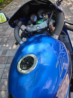 Kawasaki ZXR 750 - 3