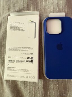 iPhone 16 pro silikonový kryt ultramarínový - 3