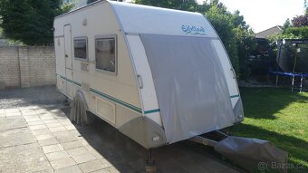 Eifelland Holiday 440 - plně soběstačný a kompletně vybaven - 3