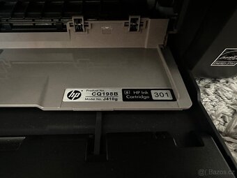 HP DeskJet 1050A - 3
