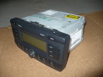 Rádio Stream CD originál Škoda Octavia II - 3