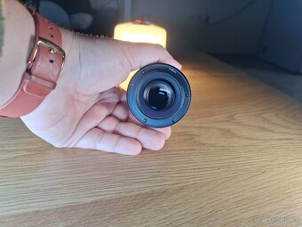 7Artisans 25mm f/1.8 (E-mount) - 3