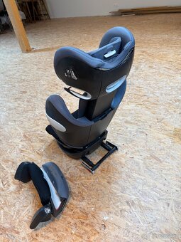 Autosedačka Cybex se stolečkem - 3