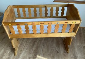 Dětská dřevěná kolébka - 3