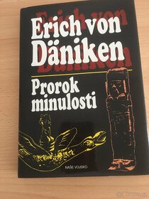 Erich von Däniken - 3