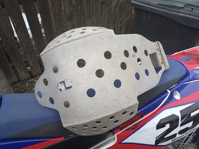 Kryt motoru YZ250F 2015-2018 - 3