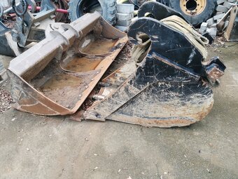 Kolové rypadlo CAT M314 F - 3