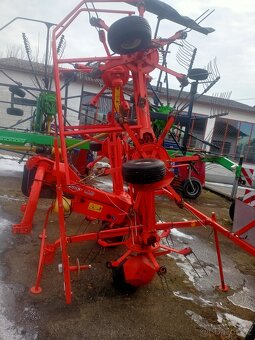 Obraceč sena Kuhn 6,4 m - 3