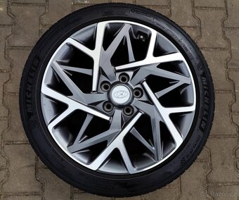 Alu kola originál Hyundai Kona 5x114,3 R18 - 3