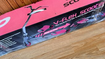 EVO V-FLEX SCOOTER (max 80kg) Věk 7+ - 3