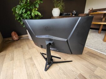 Monitor MSI G27CQ4 - 3