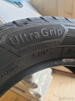 Zimní pneu 215/65 r17 99V Goodyear Ultragrip SUV - 3