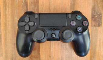 Playstation 4 Slim, PS4 Slim TICHÁ - 3