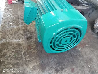 Prodám elektromotor 3kw 2880ot. - 3