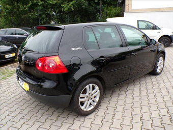 Volkswagen Golf 1,6 i TREND,KLIMA - 3