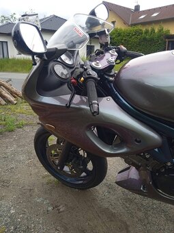 Suzuki SV 650S - 3