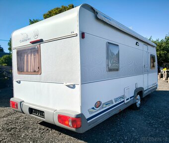 Karavan Dethleffs Camper - fr. postel, plnohodnotná koupelna - 3