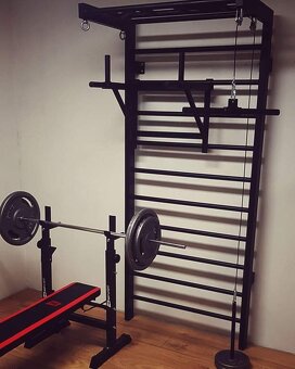 železné žebřiny ribstole s hrazdou - 3