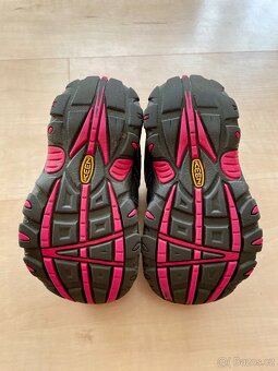 Keen trekovky vel. 24 - 3