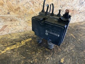 ŘÍDICÍ JEDNOTKA ABS 1K0614117G / 1K0907379N - 3