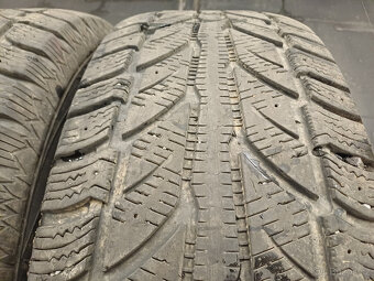 Zimní pneu Cooper 255/70/16 111T - 3