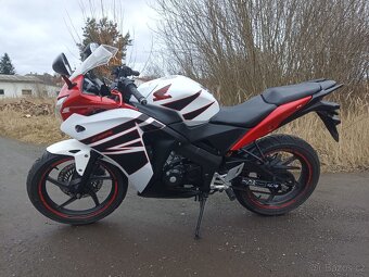 Honda CBR 125 R - 3