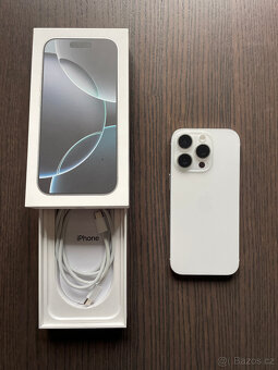 Apple iPhone 16 Pro 128 GB bílý titan - 3