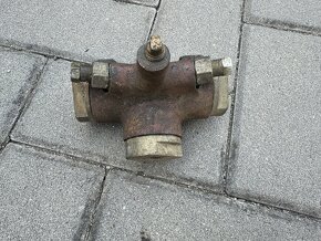 Volha Gaz 24, originálni nový rozdelovač brzd - 3