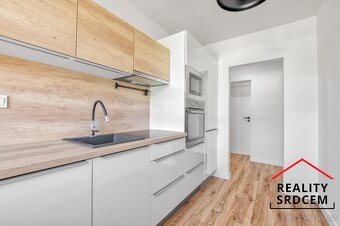 Pronájem zrekonstruovaného bytu 3+1 s lodžií, 73 m2, ul. Jiř - 3