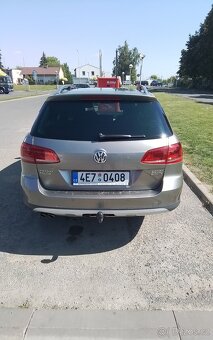 Volkswagen variant Alltrack 4x4 2013 nafta 103 kW. - 3