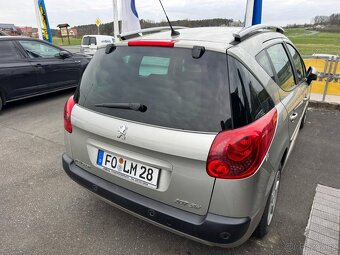Peugeot 207 SW - 3