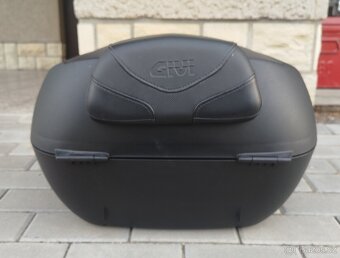 Kufr Givi + plotna Monokey - 3