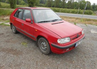 Škoda Felicia 1,3 40 kW CZ Historie GLX benzín - 3