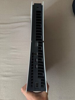 PlayStation 5 Digital Edition + Portal - 3