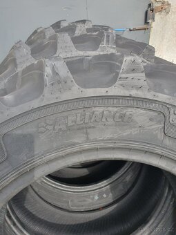 Pneu Alliance 280 / 85 R24 - 3