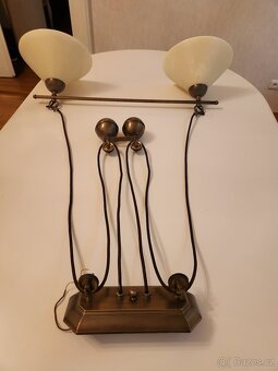 Lustr - 3