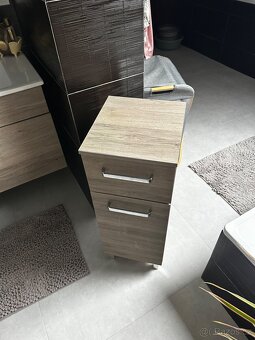 Set umyvadlo se skřínkou a zrcadlem - 3