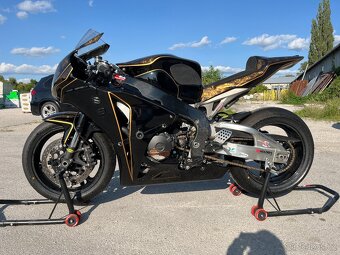 Honda CBR 1000RR SC59E - okruhovka - 3