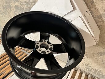 2x Alu DEZENT 19" - 3