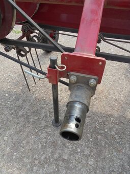 Obraceč shrnovač sena/píce VARI OP-115 - 3