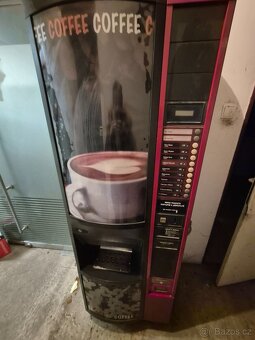 Prodejní automat na kávu na mince - 3