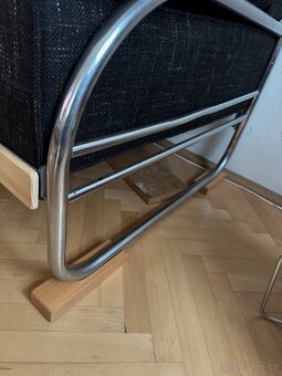 Chromovaný gauč po renovaci - 3