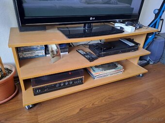 Tv stolek - 3